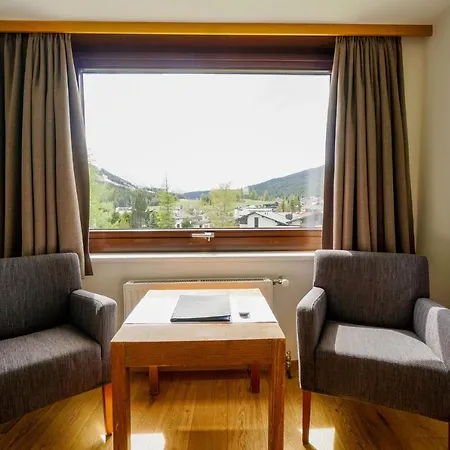 Berghof 3* Ζέεφελντ